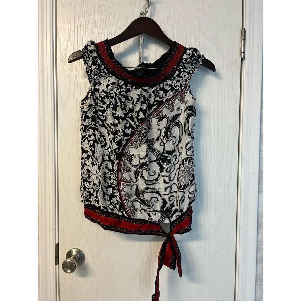 White House Black Market Blouse